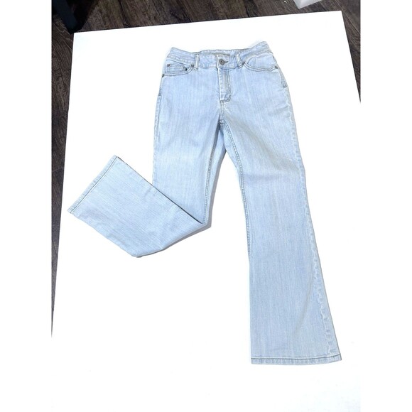 Chico's Platinum Denim Light Wash  Straight Leg Jeans  Women's Size 00 Short - Picture 3 of 6